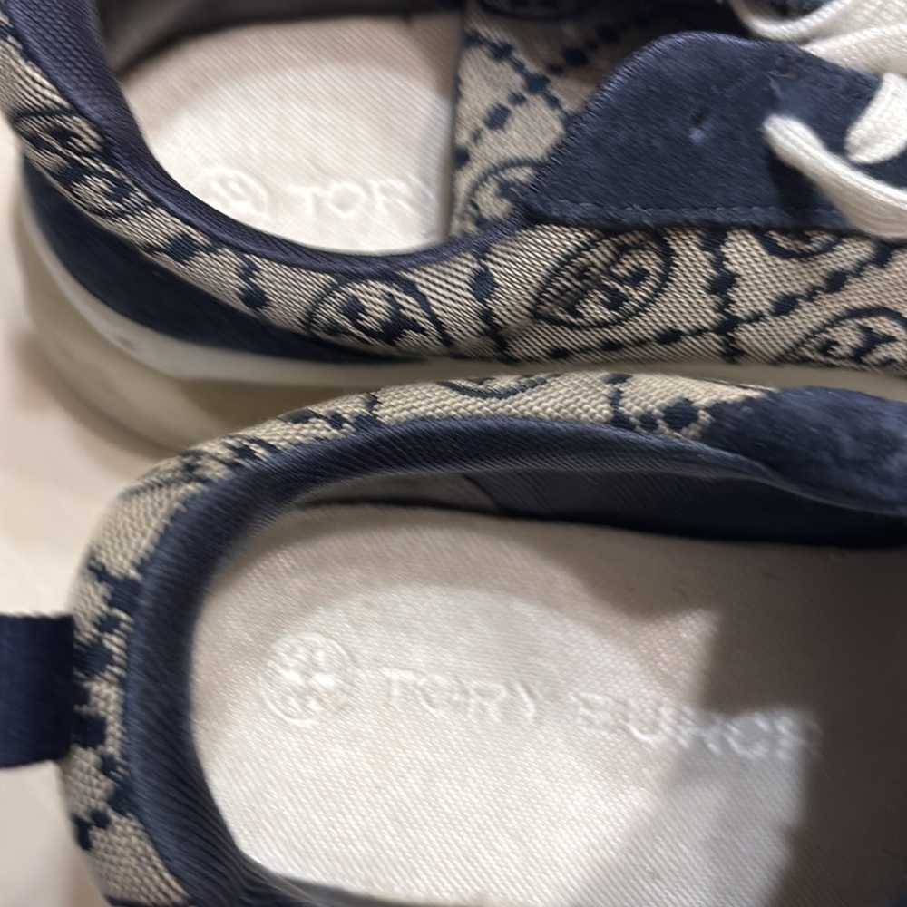 Tory Burch T Monogram Good Luck
Trainer Sneakers Navy and Whit - Picture 7 of 8